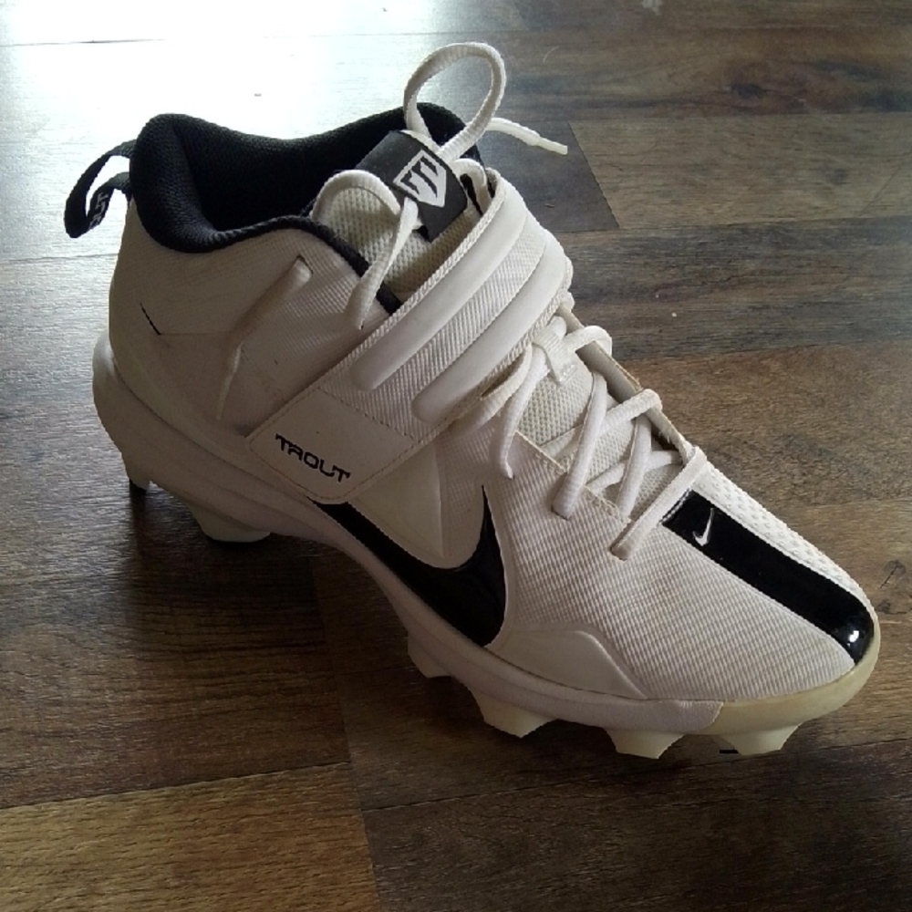 Nike Men's Trout 9 Cleats